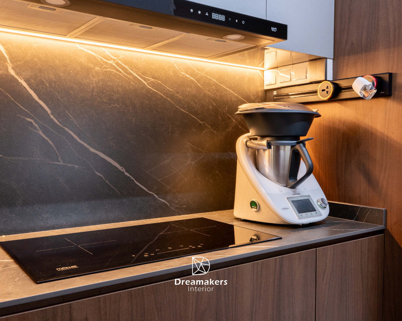 Open kitchen with grey island counter, oak and charcoal cabinets, Woodleigh Link 4-room resale Bidadari