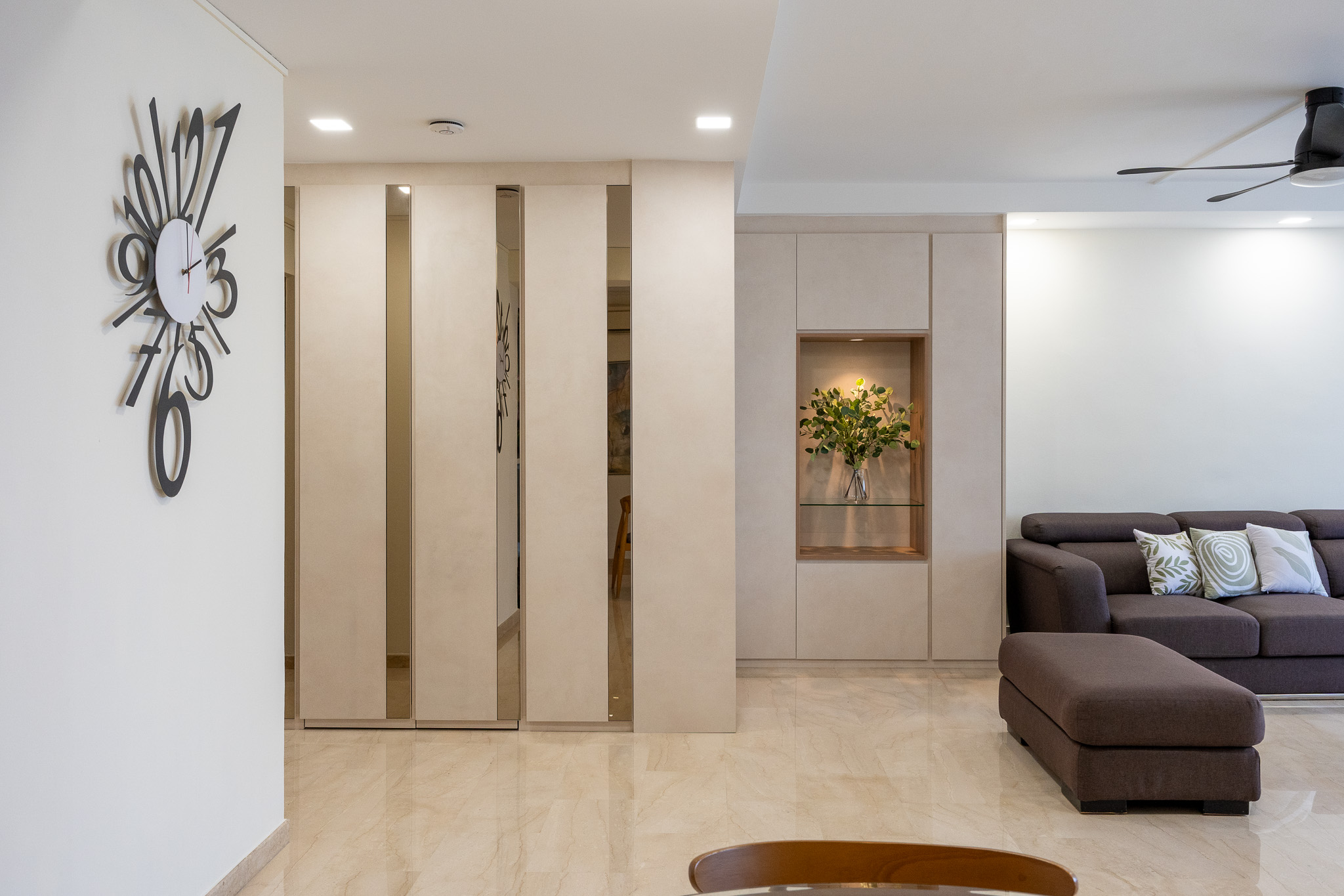 Warm minimalist living and dining area, 150 Mei Ling Street 5-room resale, Queenstown