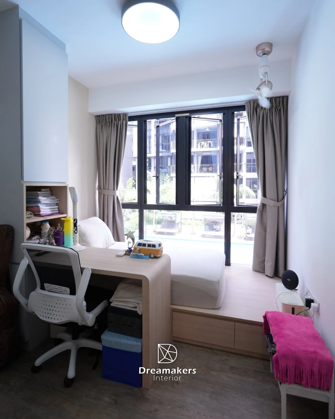 Kids' room with built-in oak platform bed, study desk and shelving, Parc Canberra executive condo renovation